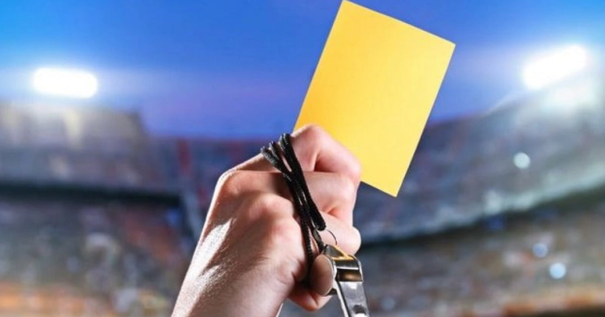 Phân tích đội hình và chiến thuật